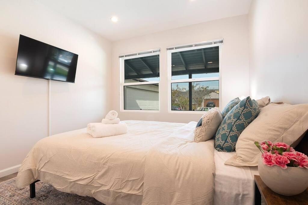 Beautiful 3 Bed 1 Bath Designer Home + Hot Tub Los Angeles Esterno foto