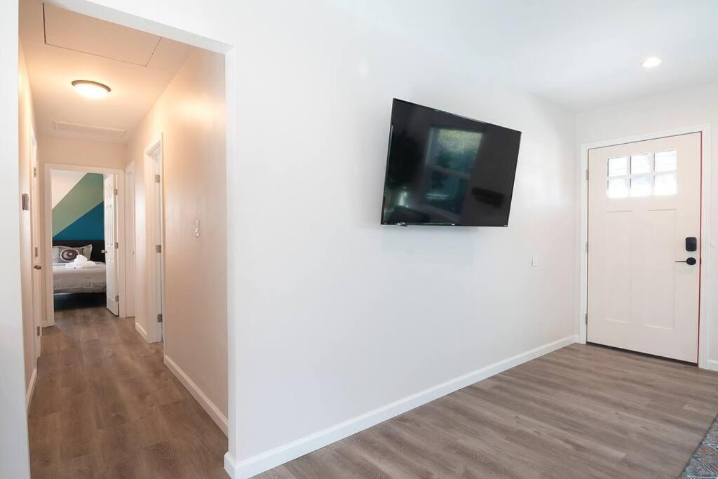 Beautiful 3 Bed 1 Bath Designer Home + Hot Tub Los Angeles Esterno foto