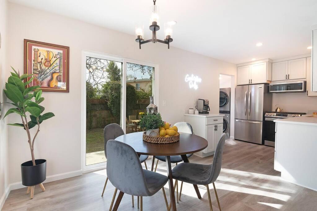 Beautiful 3 Bed 1 Bath Designer Home + Hot Tub Los Angeles Esterno foto