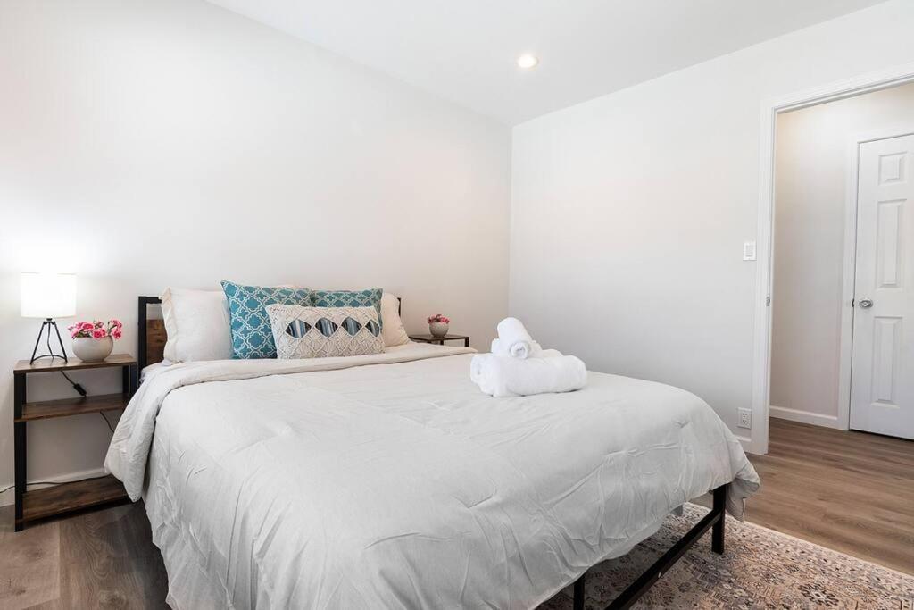 Beautiful 3 Bed 1 Bath Designer Home + Hot Tub Los Angeles Esterno foto