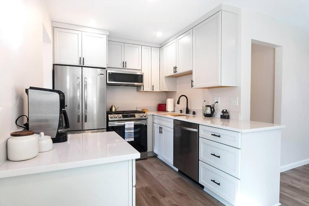 Beautiful 3 Bed 1 Bath Designer Home + Hot Tub Los Angeles Esterno foto